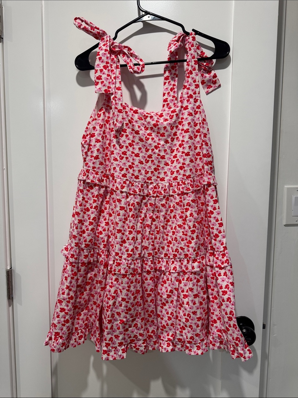 Maternity entro Pink and Red Floral Tie-Shoulder Tiered Dress